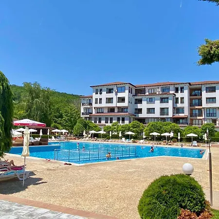 Апартаменты D07